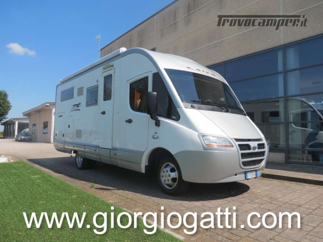 LAIKA REXSOSLINE 722 MOTORHOME CON GARAGE E BASCULANTE usato a