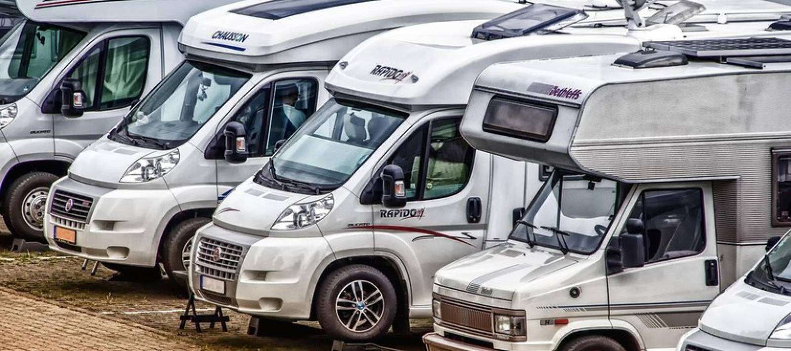 camper su strada panoramica